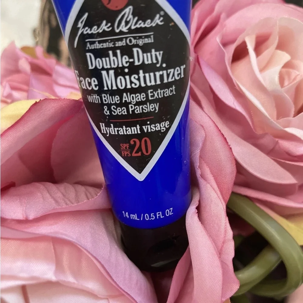 JACK BLACK Double Duty Face Moisturizer, SPF 20 Sunscreen, .5 oz., 14 ml, NEW - Picture 2 of 5